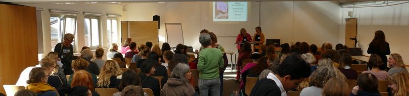 Teilnehmerinnen des bundesweiten Mädchenhaustreffens in Bielefeld im November 2018